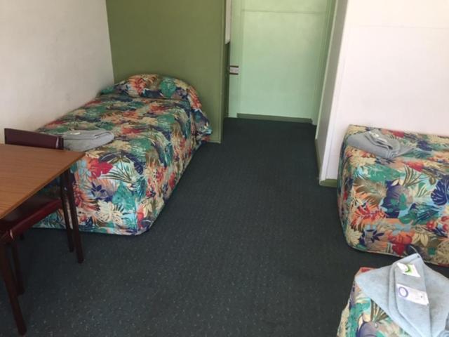 Governors Hill Motel Гоулбёрн Экстерьер фото