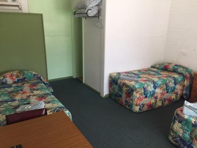 Governors Hill Motel Гоулбёрн Экстерьер фото